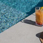 Ibis Golfe De Saint-tropez Cogolin