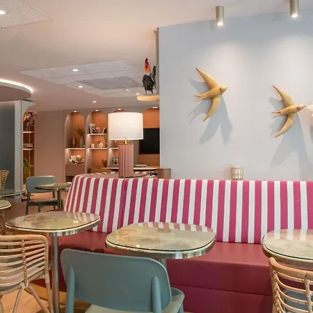 Otel Ibis Golfe De Saint-tropez Cogolin