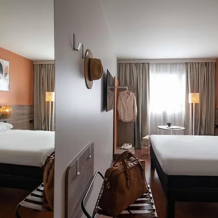 Otel Ibis Golfe De Saint-tropez 3*