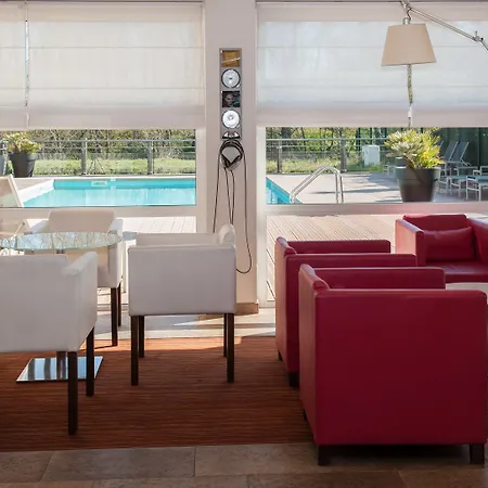 Ibis Golfe De Saint-tropez Cogolin