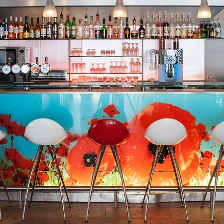 Ibis Golfe De Saint-tropez Otel