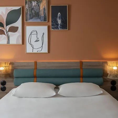 Otel Ibis Golfe De Saint-tropez Cogolin