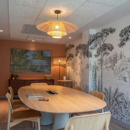 Ibis Golfe De Saint-tropez Otel