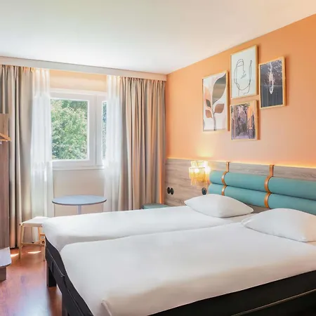 Ibis Golfe De Saint-tropez Cogolin