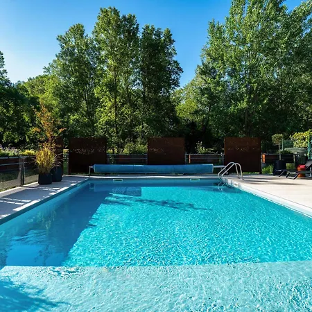 Ibis Golfe De Saint-tropez Hotel 3*