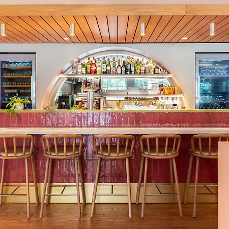 Ibis Golfe De Saint-tropez 3*