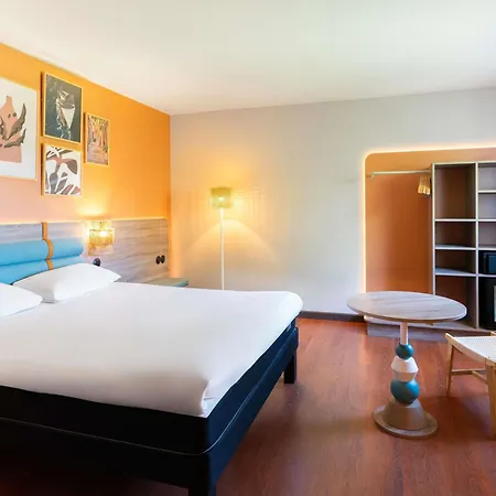 Ibis Golfe De Saint-tropez 3*
