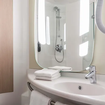 Ibis Golfe De Saint-tropez Cogolin