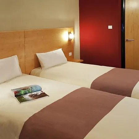 Ibis Golfe De Saint-tropez Cogolin