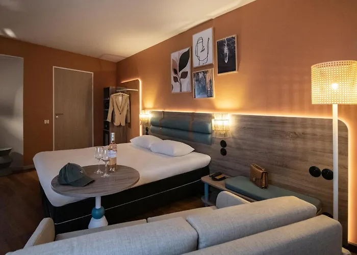 Ibis Golfe De Saint-tropez Hotel Cogolin