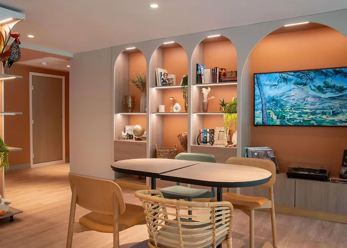 Hotel Ibis Golfe De Saint-tropez 3*