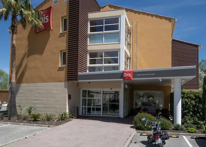 מלון Ibis Golfe De Saint-tropez