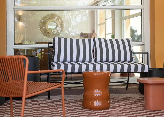 Hotel Ibis Golfe De Saint-tropez Cogolin