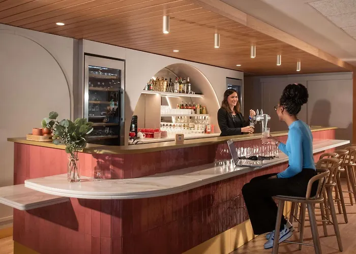 Ibis Golfe De Saint-tropez Hotel